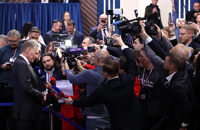 Путин вновь подвел итоги года в прямом эфире: Россия готова к диалогу с Западом, но только на равных