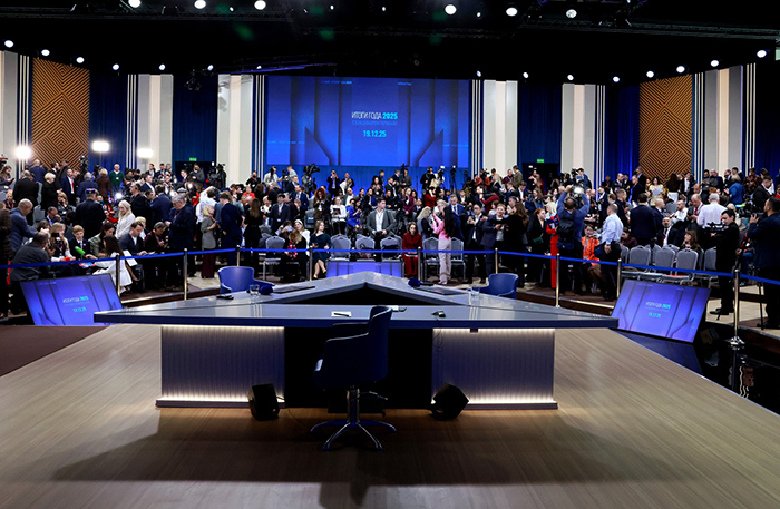 Путин вновь подвел итоги года в прямом эфире: Россия готова к диалогу с Западом, но только на равных