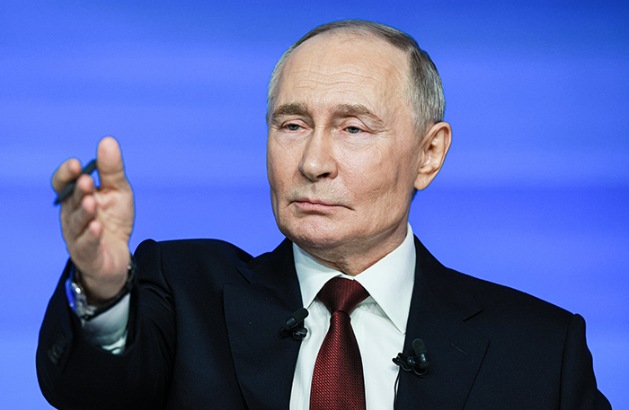 Путин вновь подвел итоги года в прямом эфире: Россия готова к диалогу с Западом, но только на равных